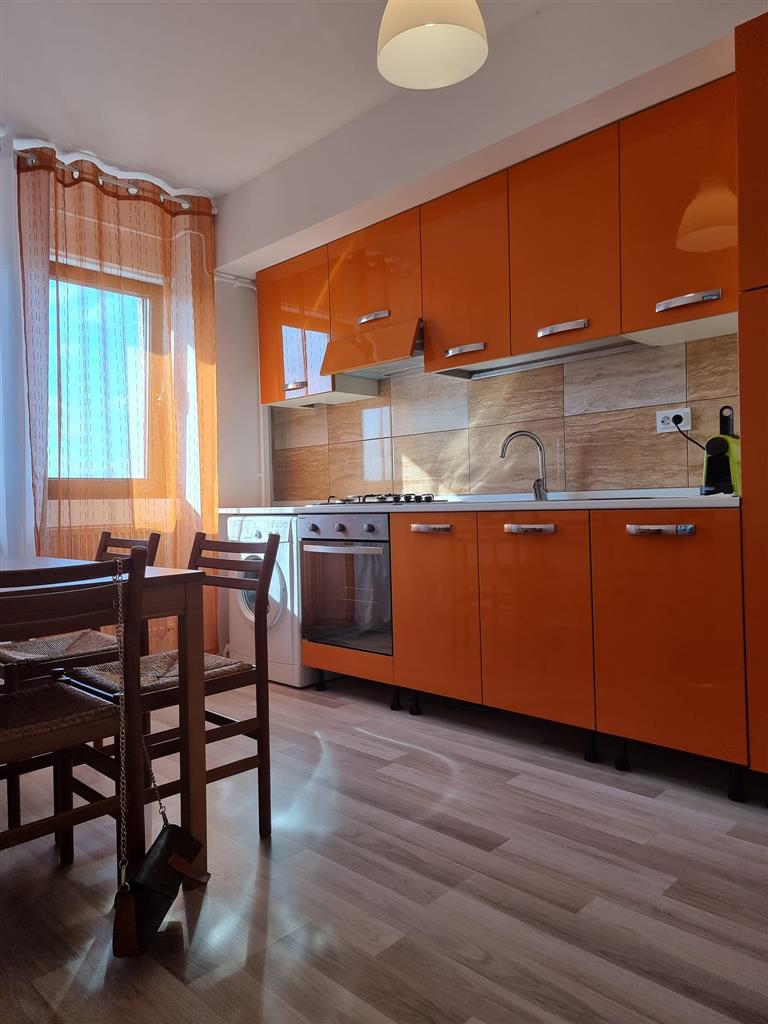 Apartament cu parcare inclusa