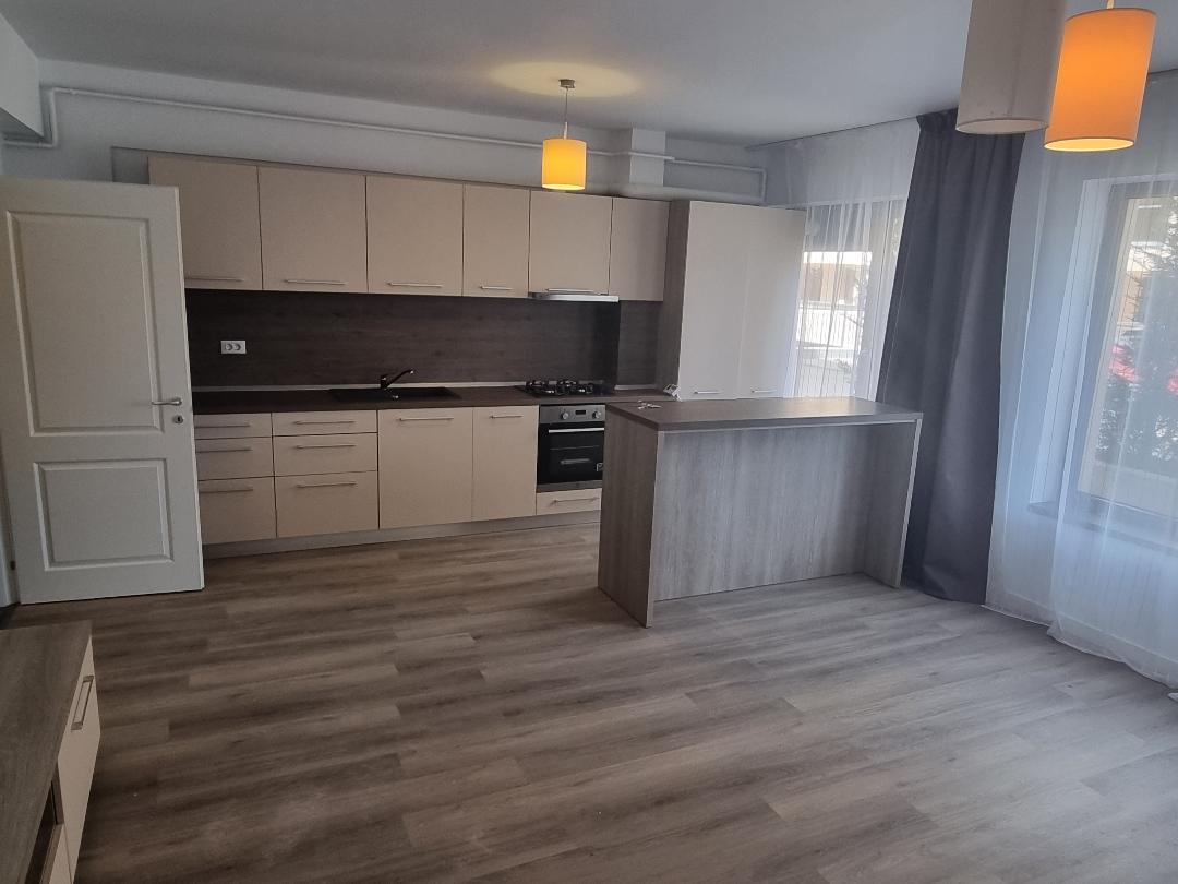 Apartament nou, 3 camere, 2 bai