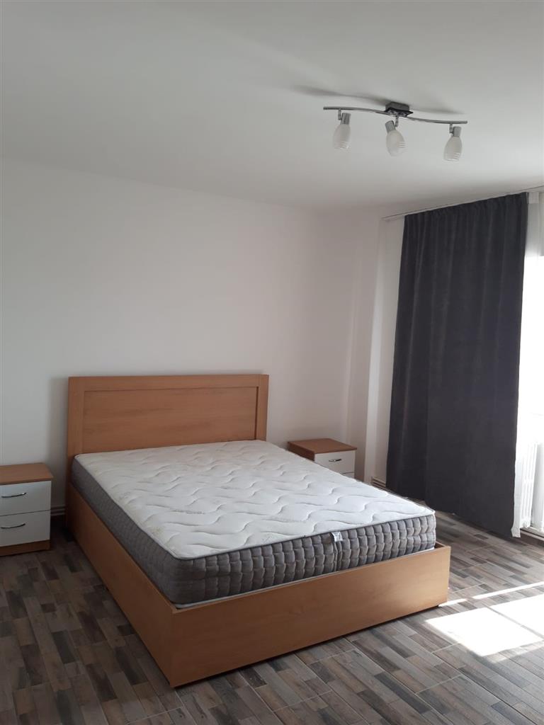 Gara, apartament 1 camera decomandat, mobilat și utilat