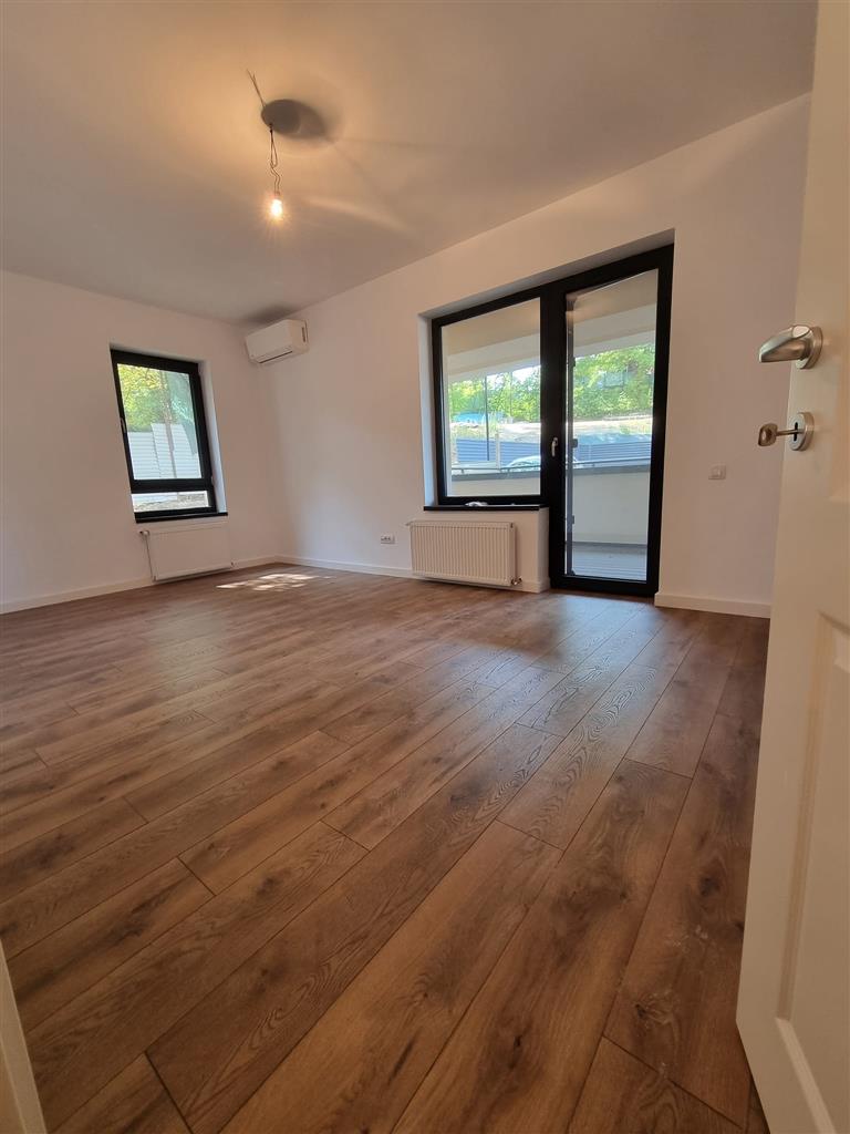 Apartament cu 3 camere de vanzare Bucium 95mp utili