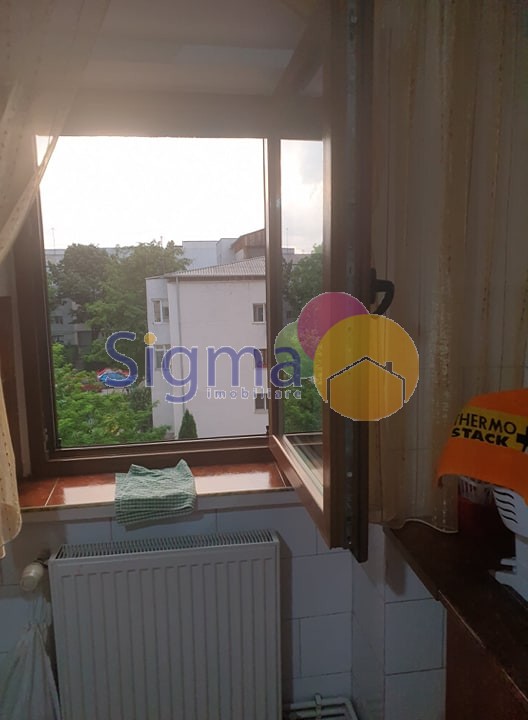 Apartament cu 4 camere de vanzare Nicolina 92mp utili