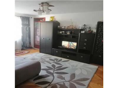 Podu Ros, bloc fara risc, apartament 3 camere