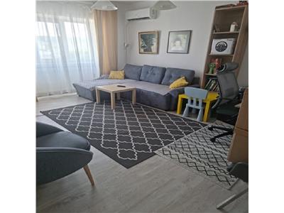 Prima închiriere, apartament 3 camere decomandat, 2 bai, parcare inclusa