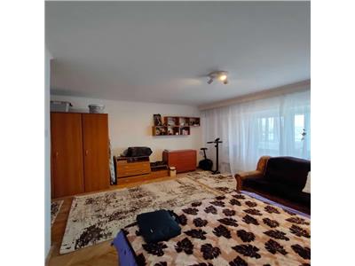 Cug, bloc la bulevard, apartament 1 cameră decomandat